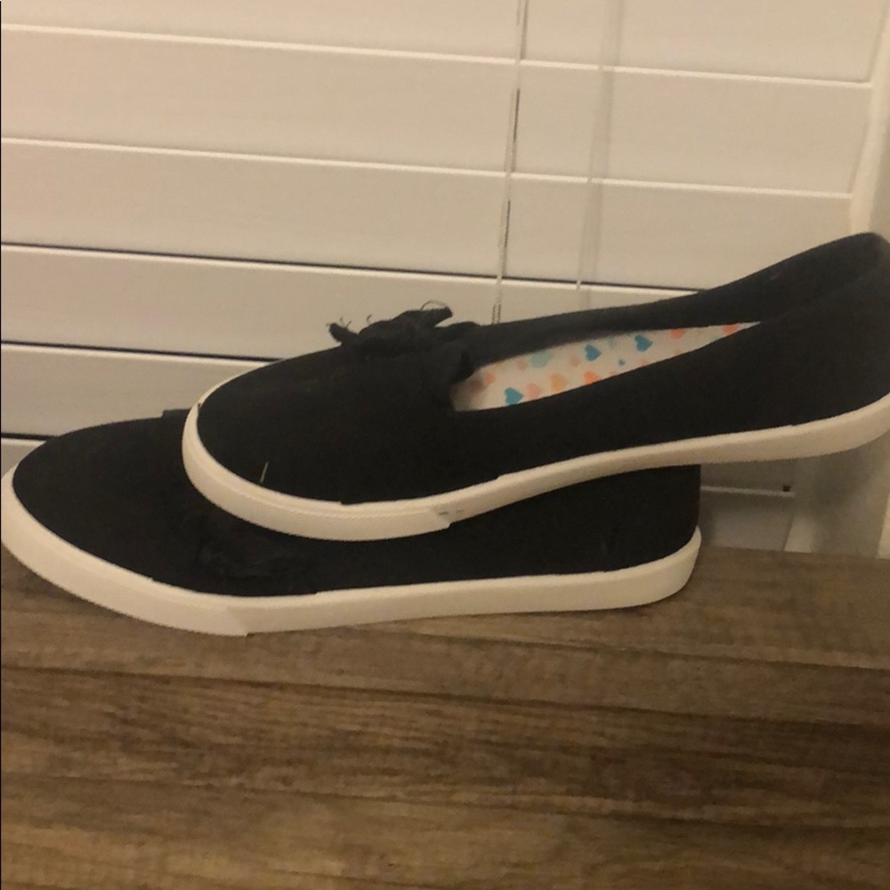 Black shoes
